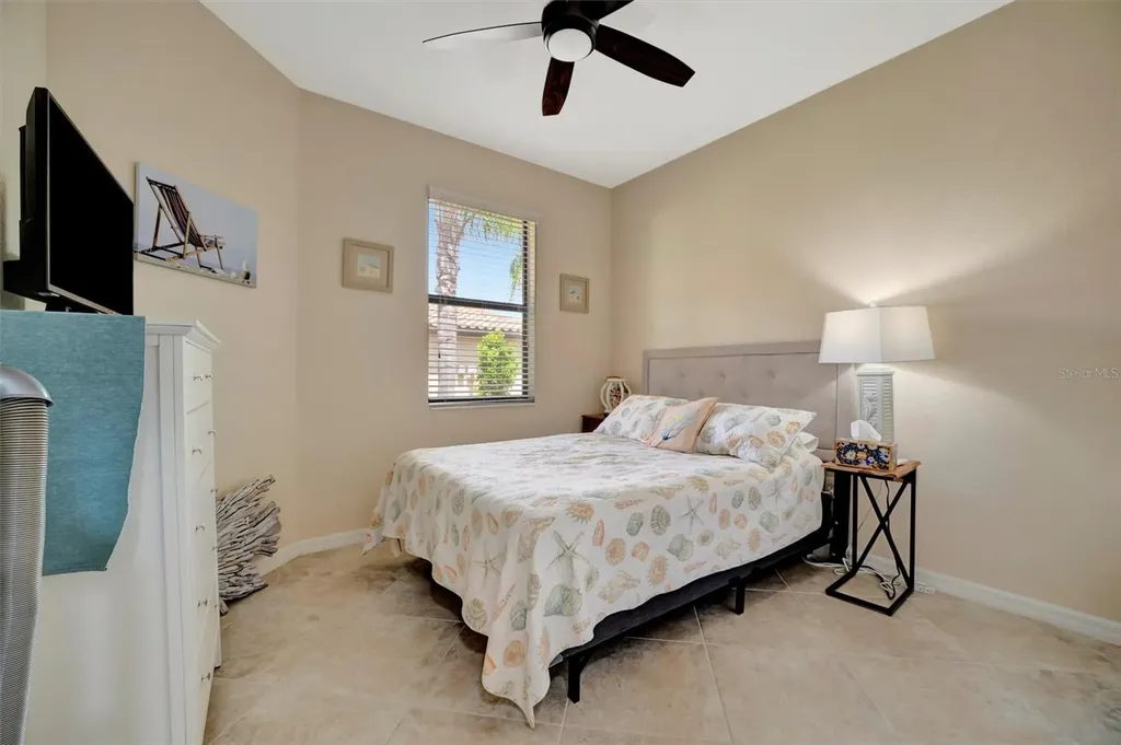 6642 Willowshire Way Bradenton FL 34212