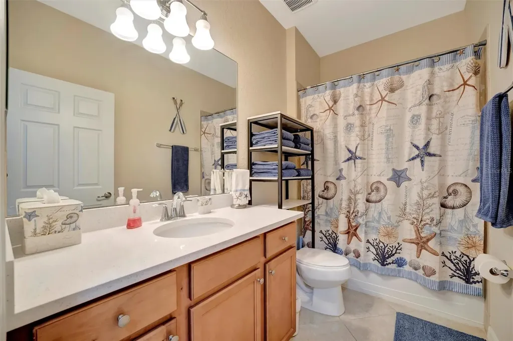 6642 Willowshire Way Bradenton FL 34212