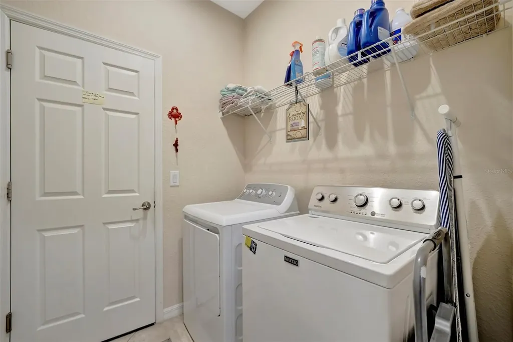 6642 Willowshire Way Bradenton FL 34212