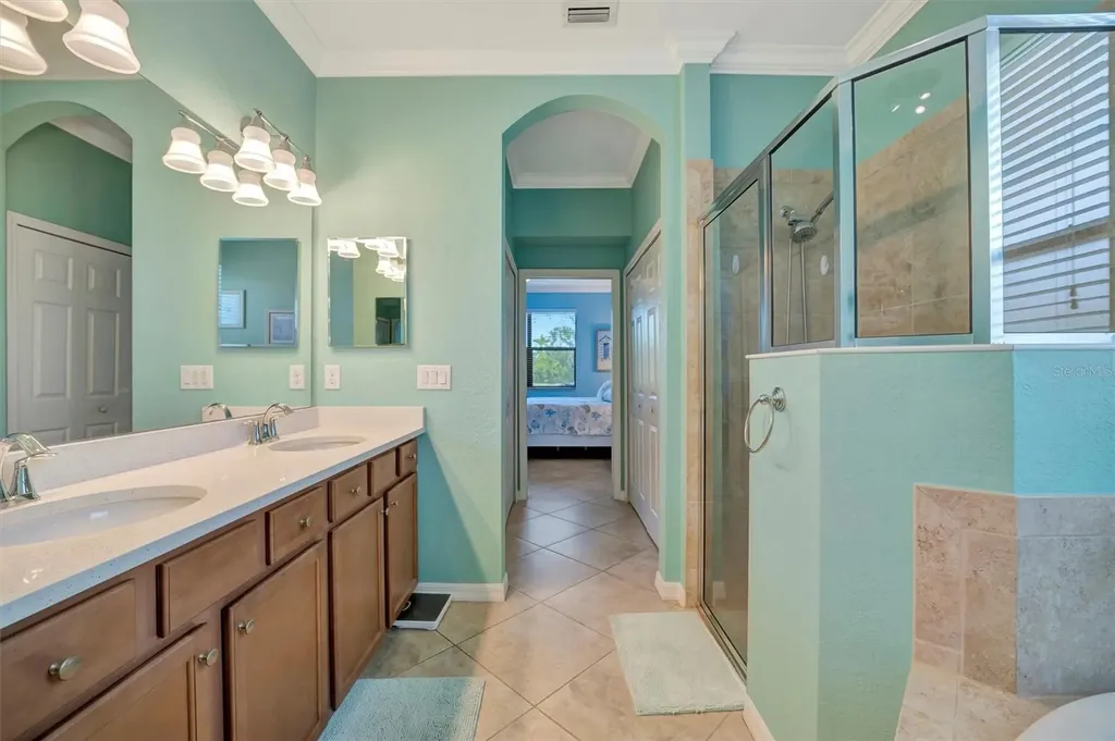 6642 Willowshire Way Bradenton FL 34212