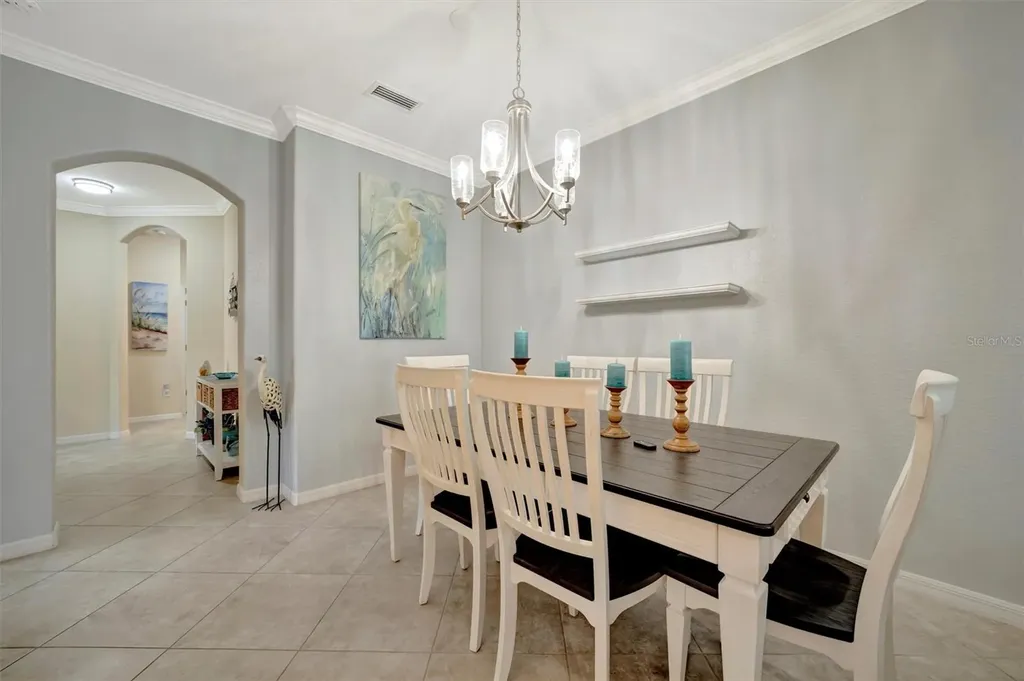 6642 Willowshire Way Bradenton FL 34212
