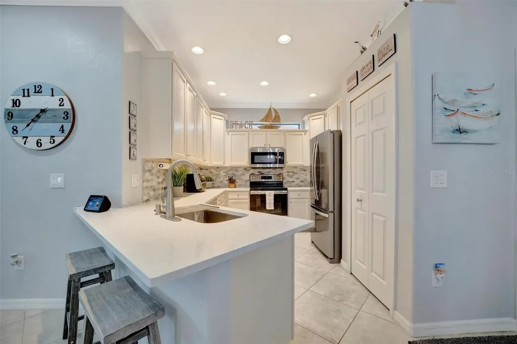 6642 Willowshire Way Bradenton FL 34212
