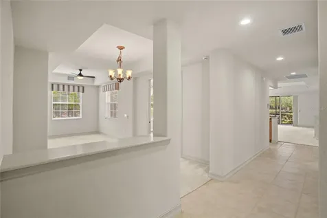 26207 Avenida Las Colinas Howey In The Hills FL 34737