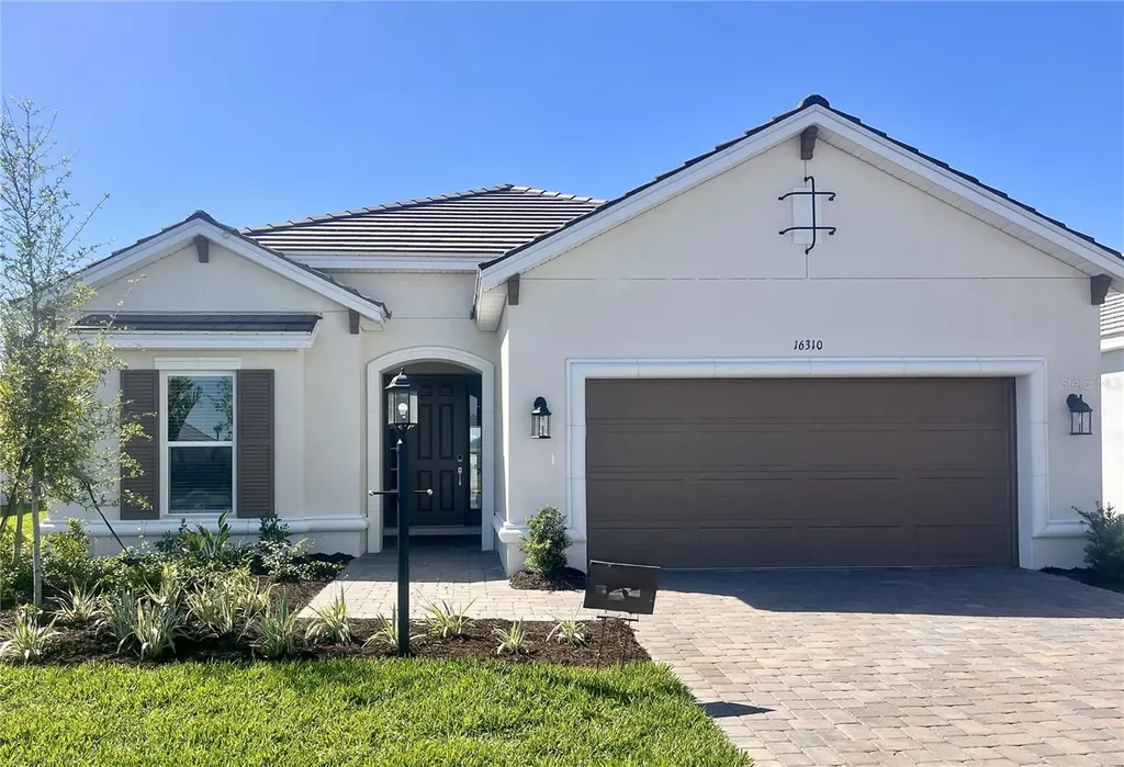 16310 Isola Place Bradenton FL 34211