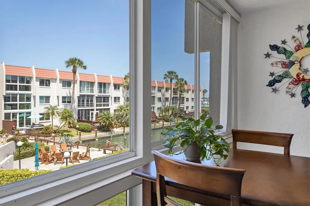 210 Santa Maria Street Venice FL 34285