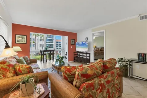 210 Santa Maria Street Venice FL 34285