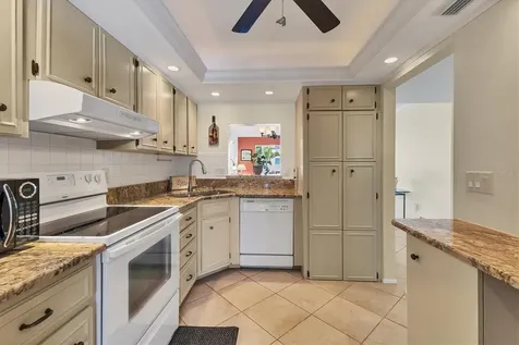 210 Santa Maria Street Venice FL 34285