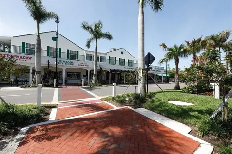 210 Santa Maria Street Venice FL 34285