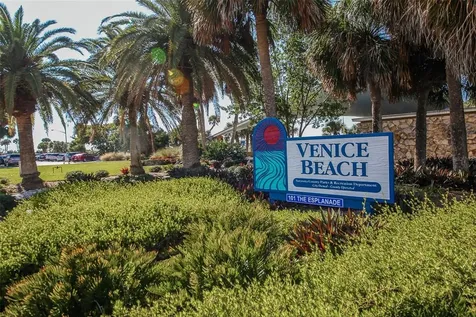 210 Santa Maria Street Venice FL 34285
