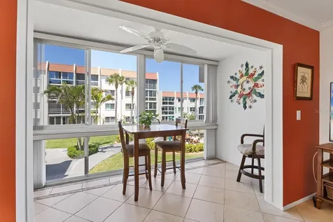 210 Santa Maria Street Venice FL 34285