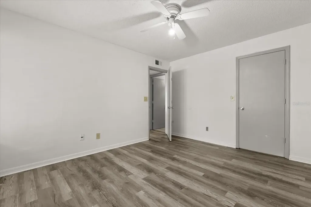 6178 Westgate Drive Orlando FL 32835