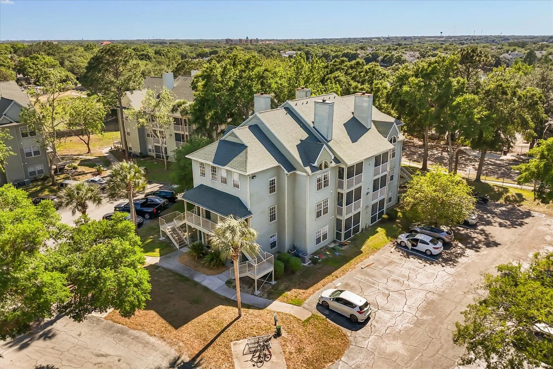 6178 Westgate Drive Orlando FL 32835