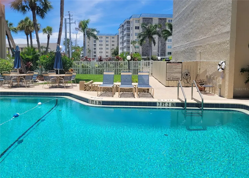 845 Benjamin Franklin Drive Sarasota FL 34236