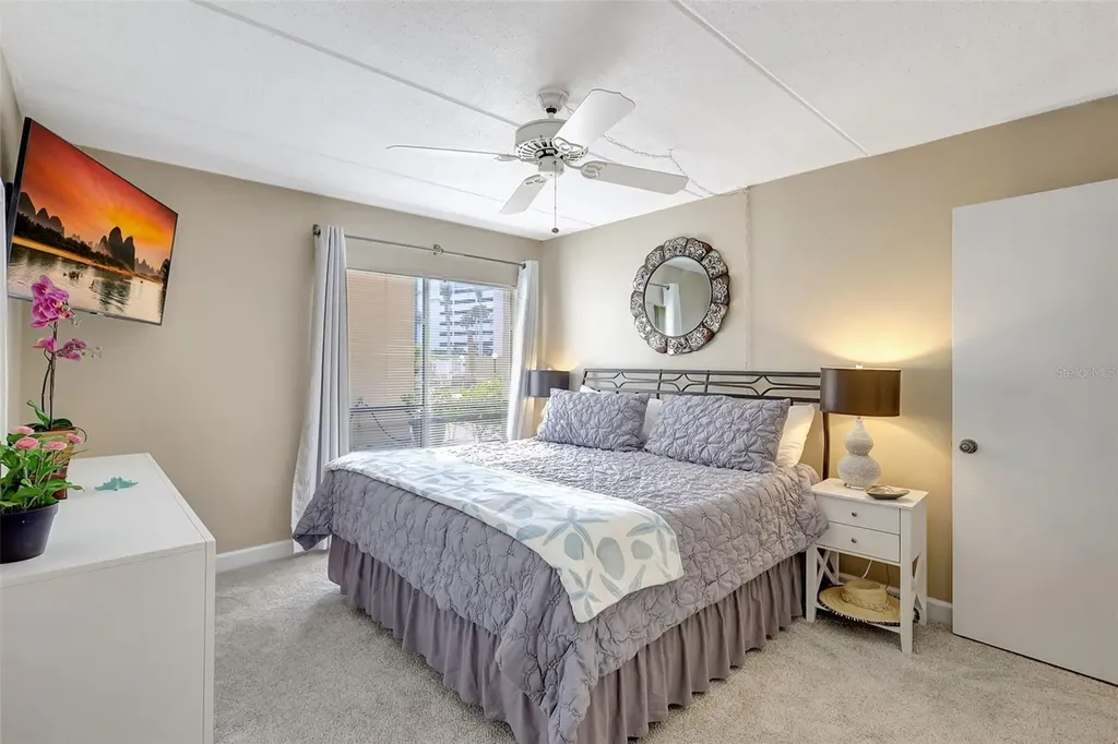 845 Benjamin Franklin Drive Sarasota FL 34236