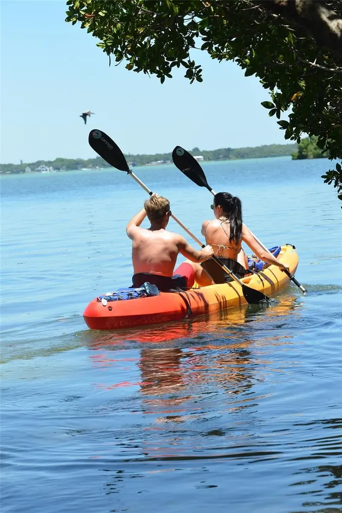 845 Benjamin Franklin Drive Sarasota FL 34236