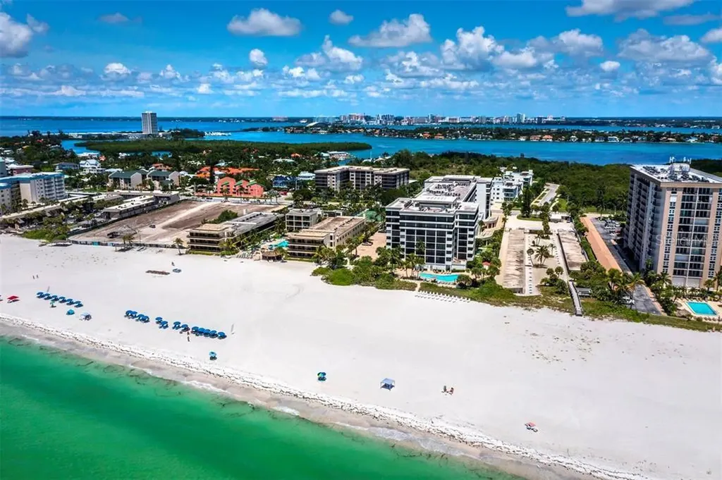 845 Benjamin Franklin Drive Sarasota FL 34236