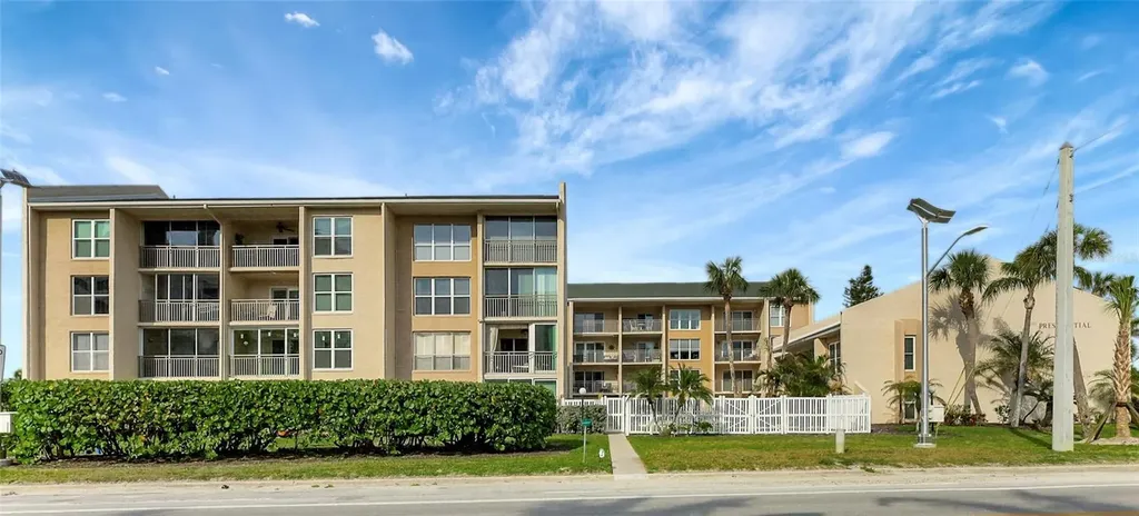 845 Benjamin Franklin Drive Sarasota FL 34236
