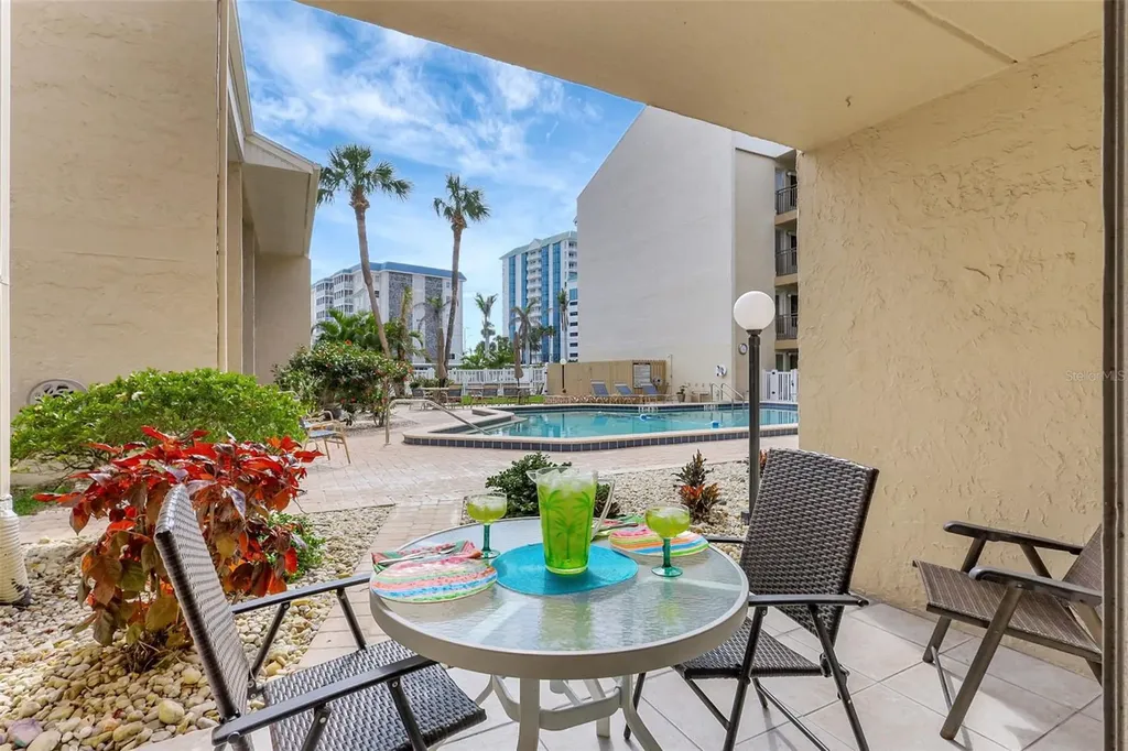 845 Benjamin Franklin Drive Sarasota FL 34236