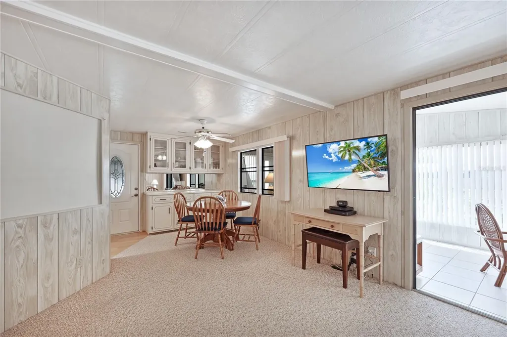 2100 Kings Highway Port Charlotte FL 33980