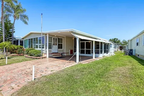 2100 Kings Highway Port Charlotte FL 33980
