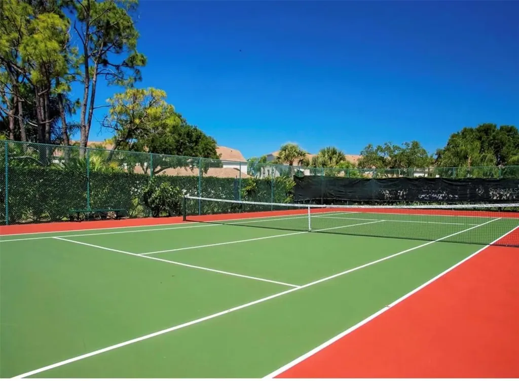 4640 Tower Hill Lane Sarasota FL 34238