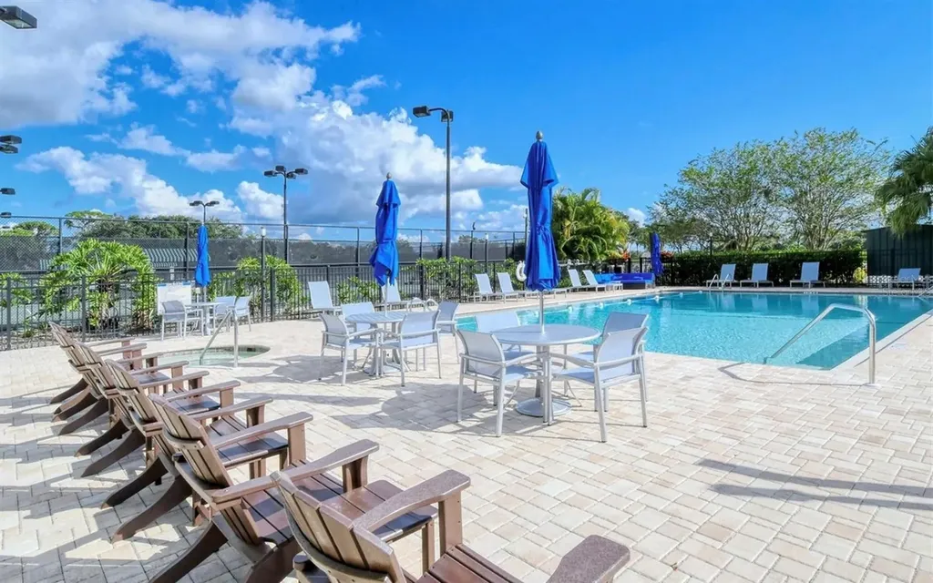 4640 Tower Hill Lane Sarasota FL 34238