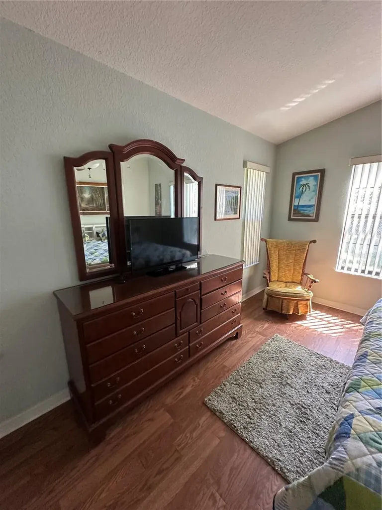 2127 N.e. 40th Avenue Ocala FL 34470