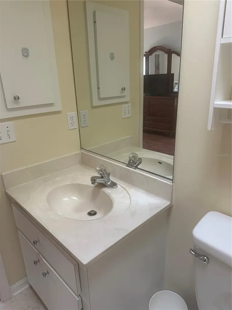 2127 N.e. 40th Avenue Ocala FL 34470