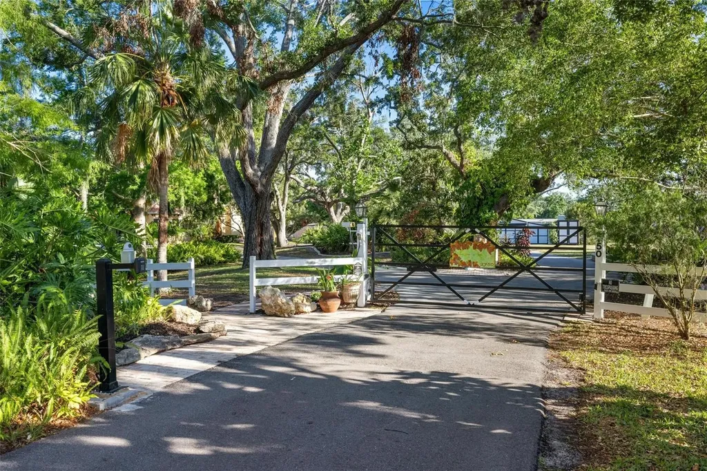 2750 Gocio Road Extension Sarasota FL 34235