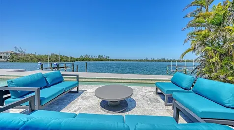360 N Washington Drive Sarasota FL 34236
