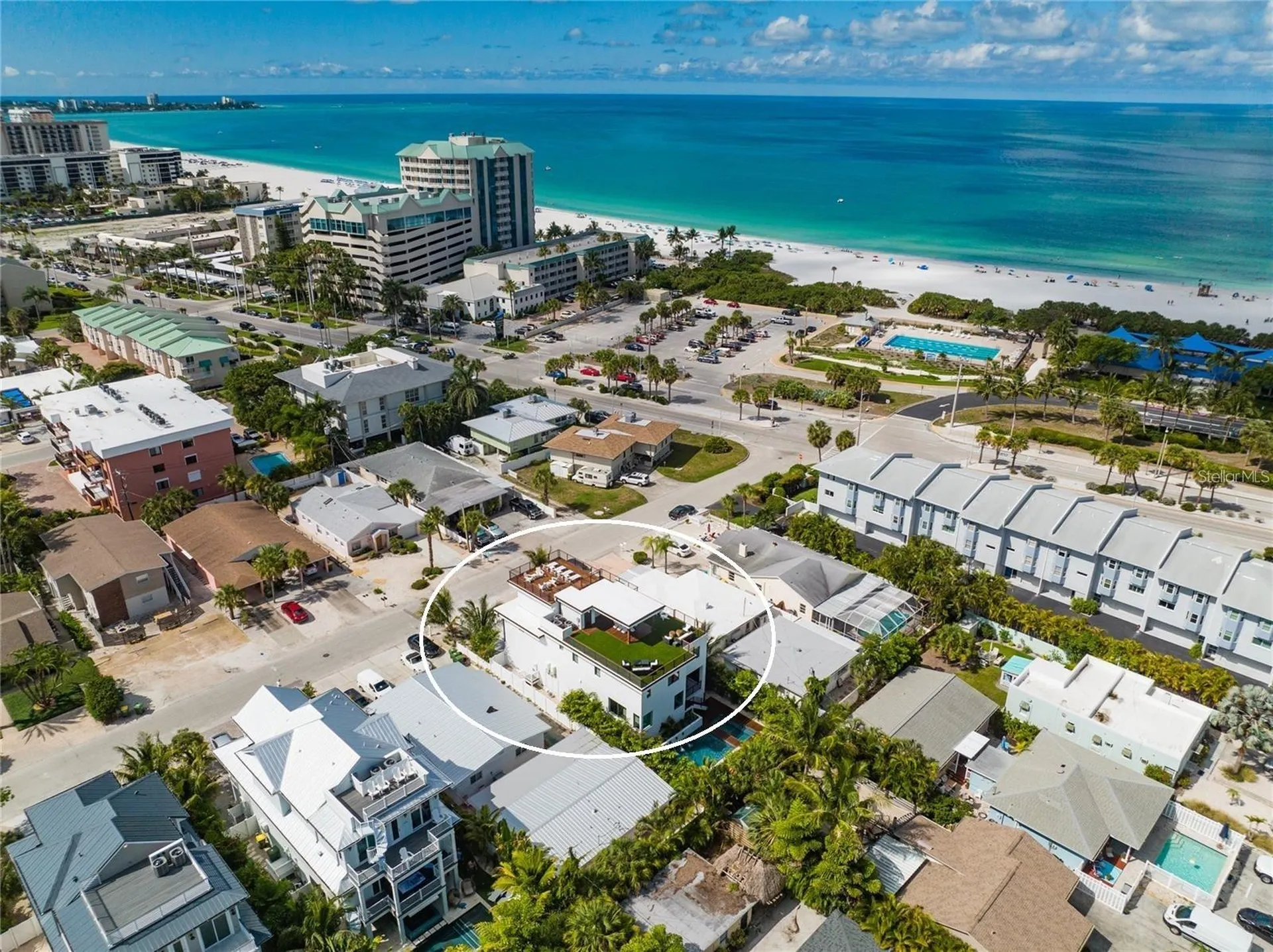 135 Grant Drive Sarasota FL 34236