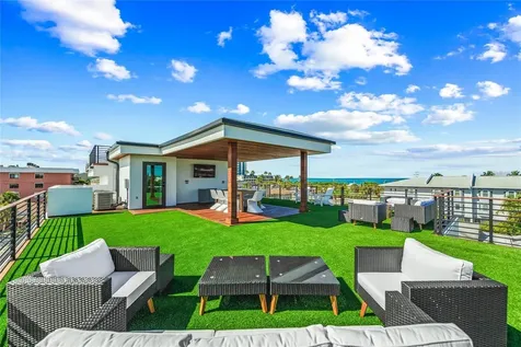 135 Grant Drive Sarasota FL 34236