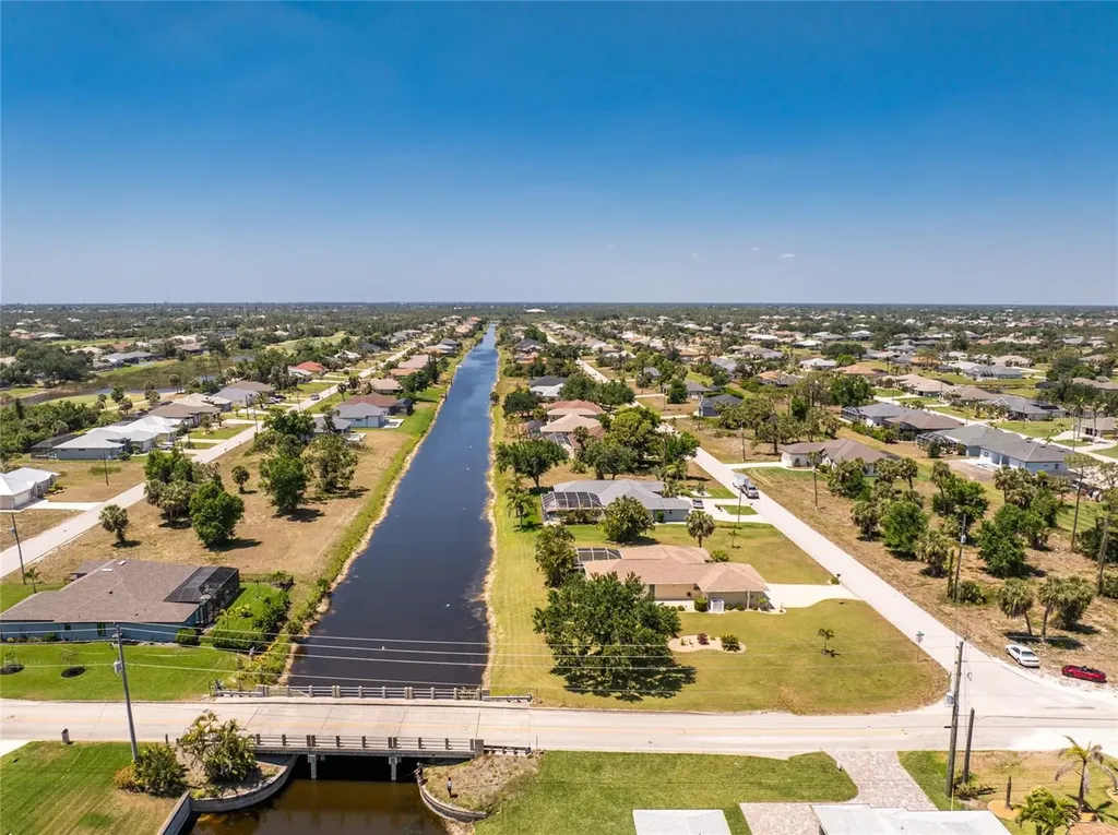 4 Pine Valley Lane Rotonda West FL 33947