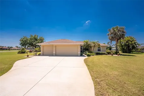 4 Pine Valley Lane Rotonda West FL 33947