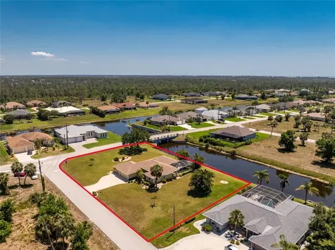 4 Pine Valley Lane Rotonda West FL 33947