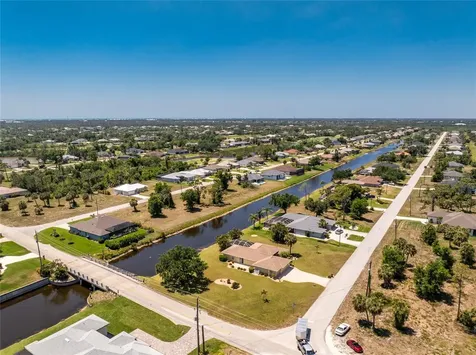 4 Pine Valley Lane Rotonda West FL 33947