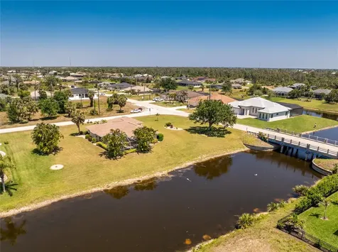 4 Pine Valley Lane Rotonda West FL 33947