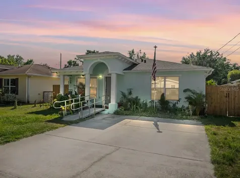 8004 N Brooks Street Tampa FL 33604