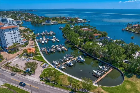 1325 Snell Isle Boulevard NE St Petersburg FL 33704