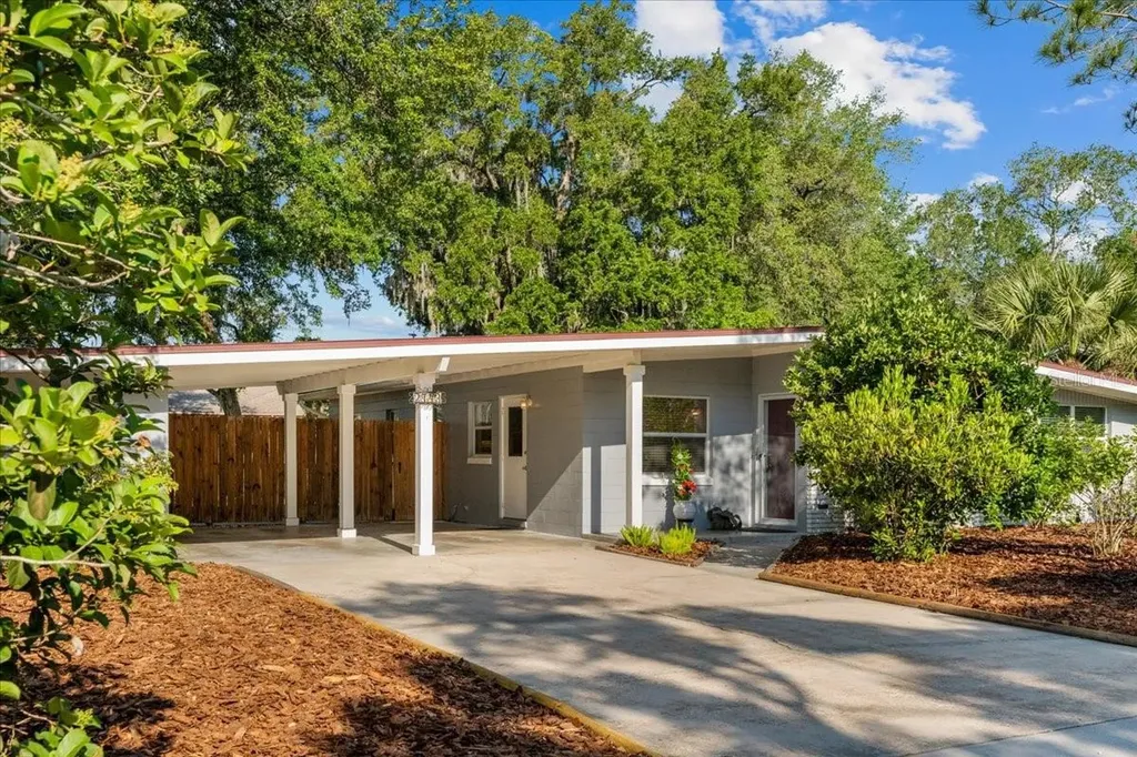 2743 Sanbina Street Winter Park FL 32789