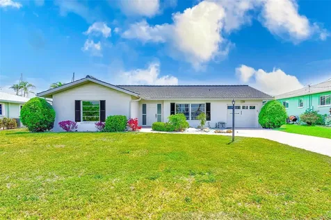 4908 Commonwealth Road Palmetto FL 34221