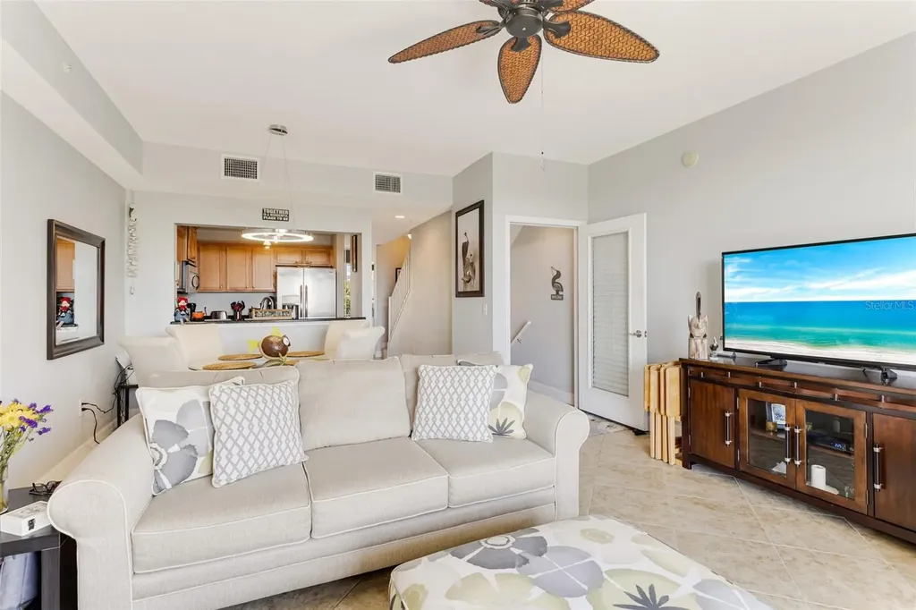 3248 Mangrove Point Drive Ruskin FL 33570