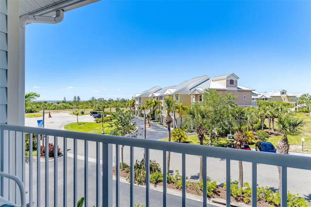 3248 Mangrove Point Drive Ruskin FL 33570