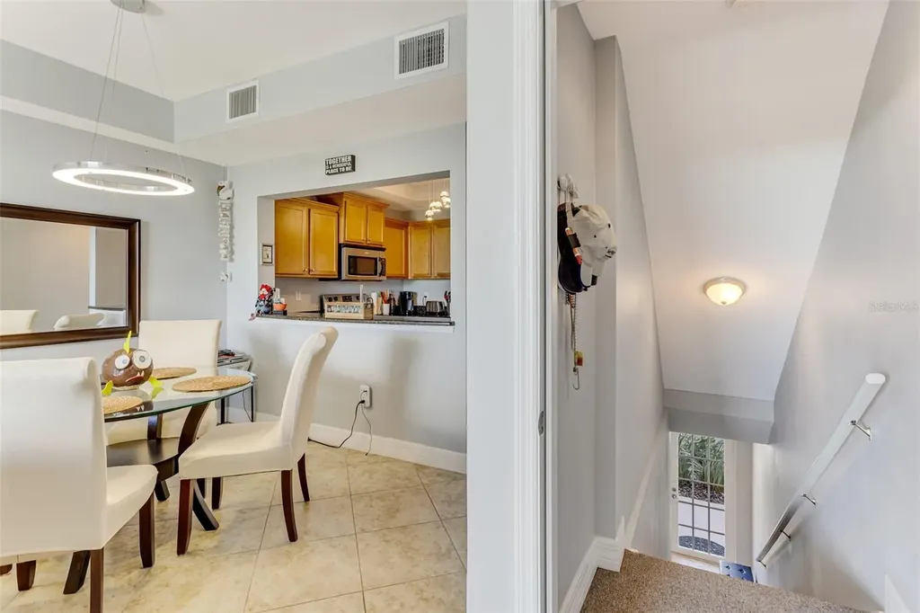 3248 Mangrove Point Drive Ruskin FL 33570