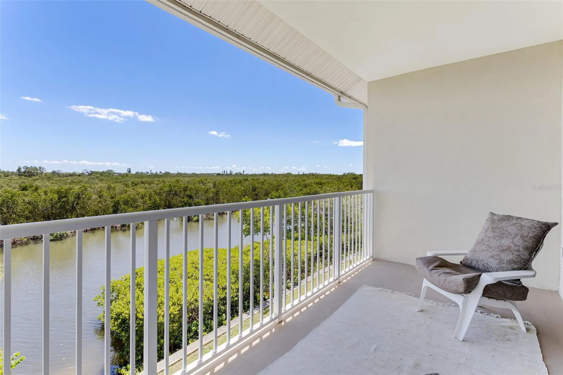 3248 Mangrove Point Drive Ruskin FL 33570