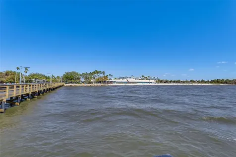 3248 Mangrove Point Drive Ruskin FL 33570