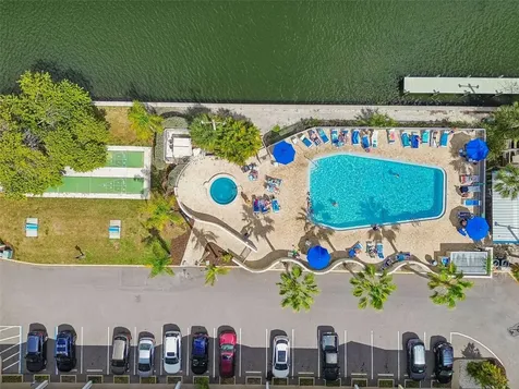 3248 Mangrove Point Drive Ruskin FL 33570
