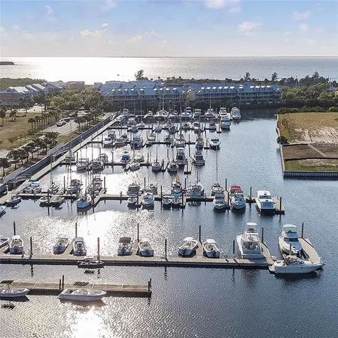 3248 Mangrove Point Drive Ruskin FL 33570