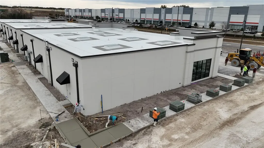 2865 Ocoee Apopka Road Apopka FL 32703