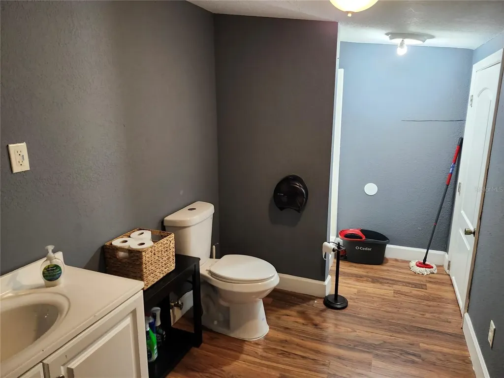 1901 W Sligh Avenue Tampa FL 33604